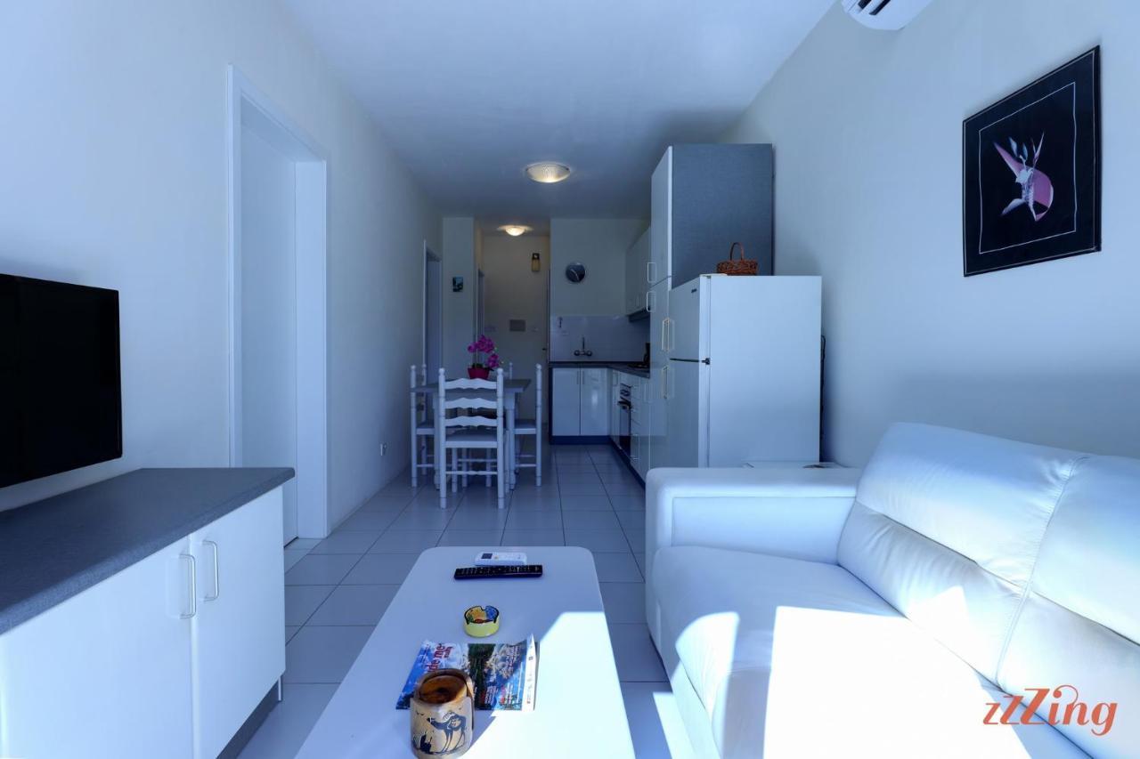 Seaside Apt With Side Sea Views - New Mellieha Exterior photo